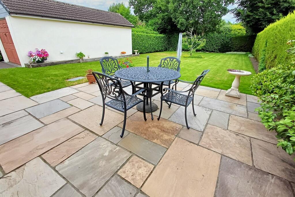 Additional image 19 of Verwood