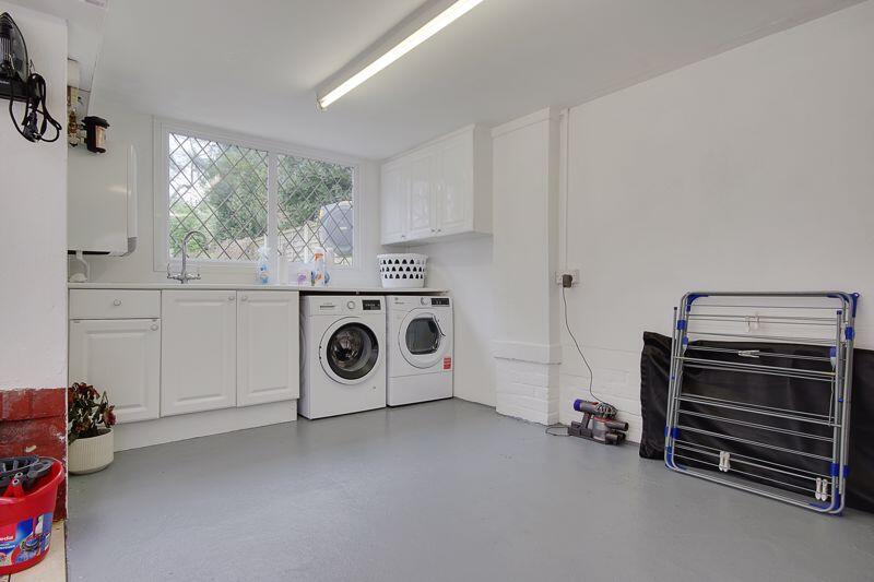 Additional image 19 of Browning Avenue, Boscombe Manor