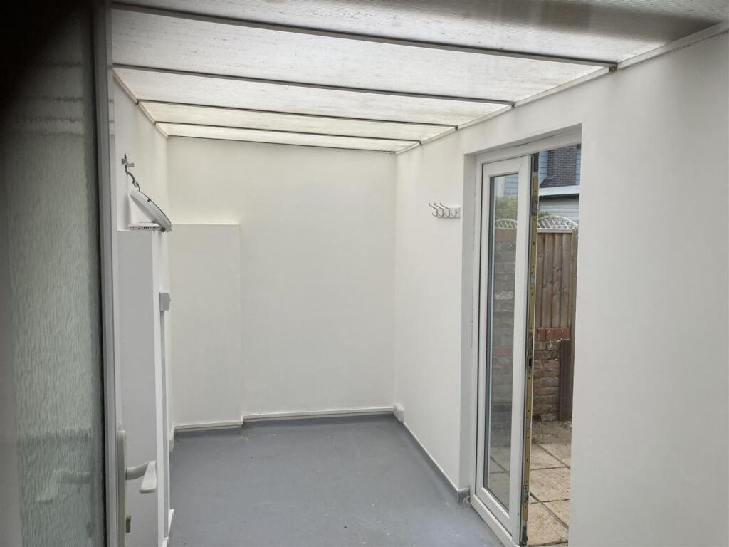 Additional image 10 of Marine Drive West, Barton On Sea, BH25