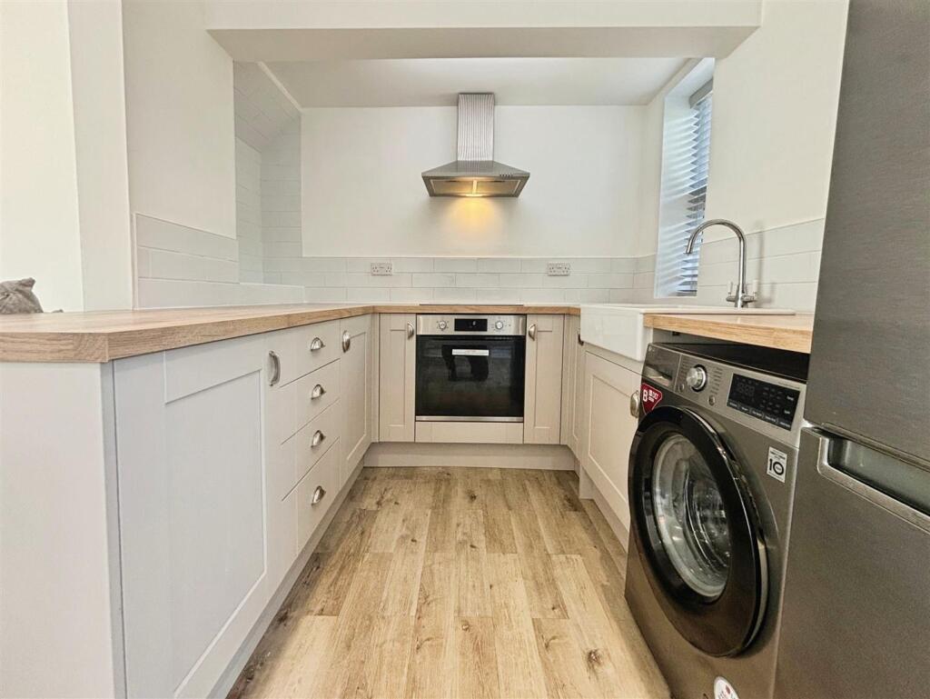 Additional image 6 of Mount Grove, Bradford, BD2 2JL