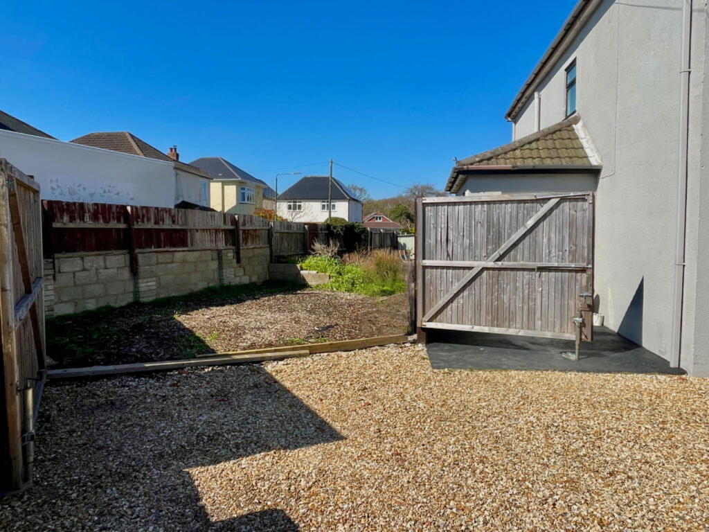 Additional image 12 of Barnes Crescent, Bournemouth, BH10 5AW