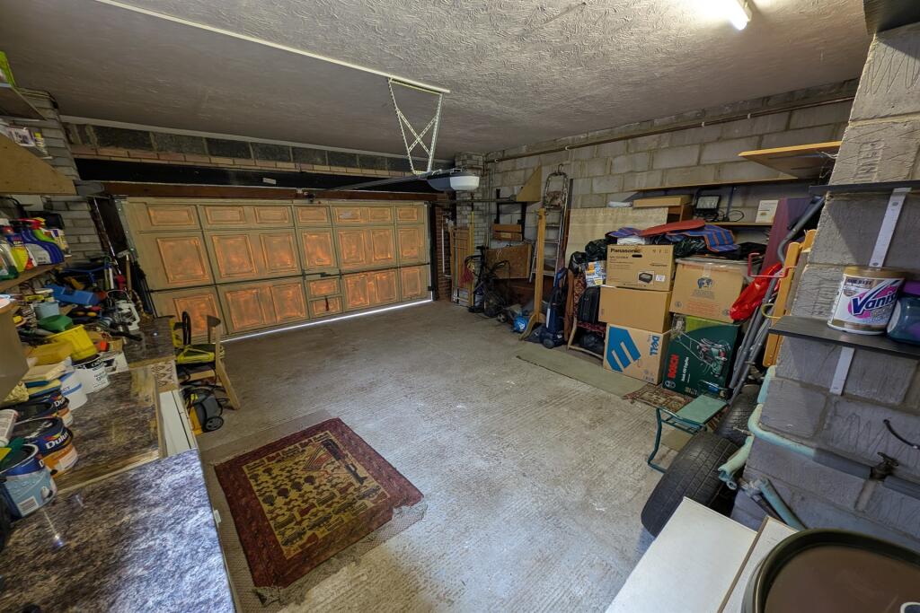 Additional image 18 of Queens Park Avenue