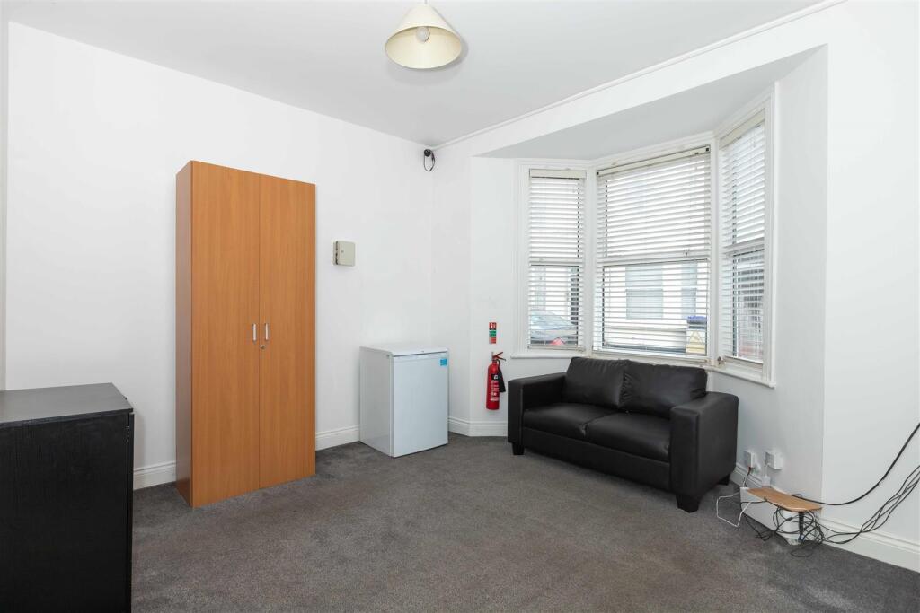 Additional image 8 of Western Place, Heene