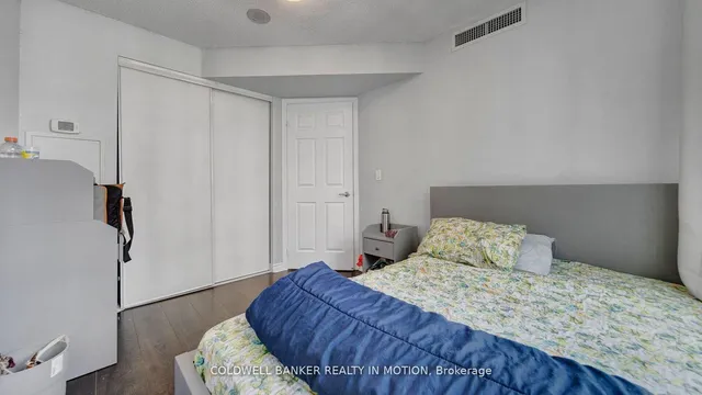 Additional image 19 of 25 Lower Simcoe St Unit 918