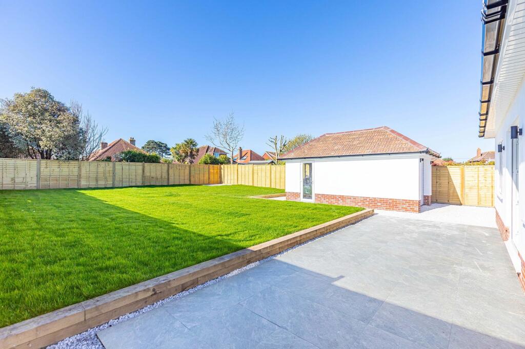 Additional image 3 of Seafield Road, Barton On Sea, New Milton, Hampshire. BH25 7JS