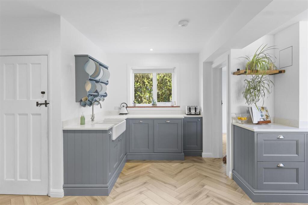 Additional image 10 of Southdown Road, Seaford