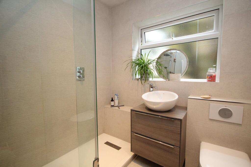 Additional image 5 of 64a Princess Road, BRANKSOME, BH12