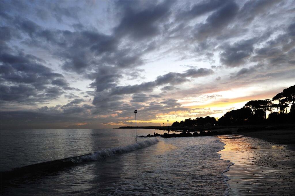 Additional image 15 of East Cliff Way, Friars Cliff, Christchurch, Dorset, BH23