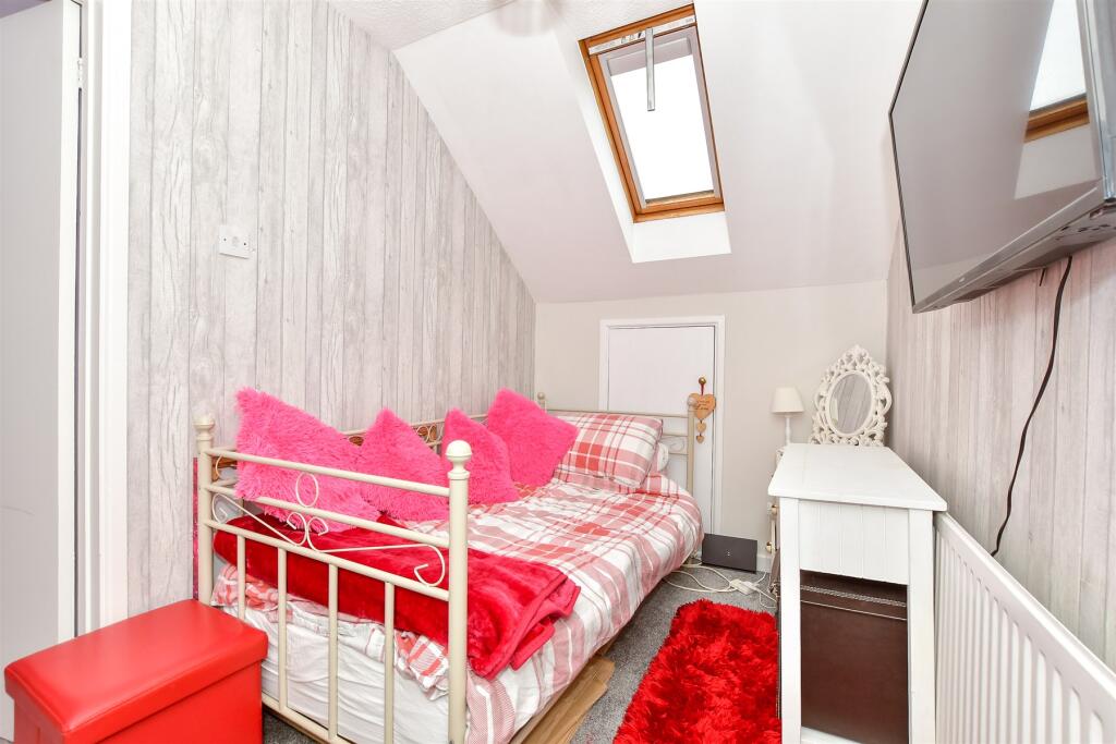 Additional image 14 of Parham Close, Littlehampton, West Sussex
