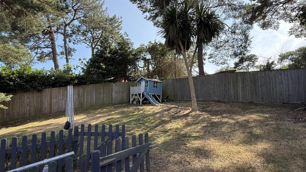 Additional image 15 of Compton Avenue, Poole