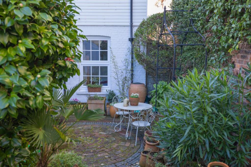 Additional image 4 of South Street, Eastbourne