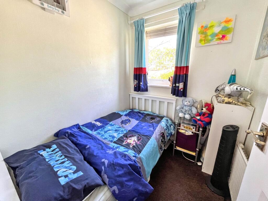 Additional image 11 of Barrow Way, Bournemouth * Close Castle Point *