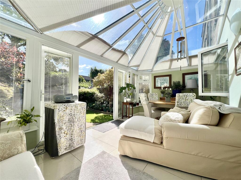 Additional image 17 of Chantry Close, Highcliffe On Sea, Christchurch, Dorset, BH23