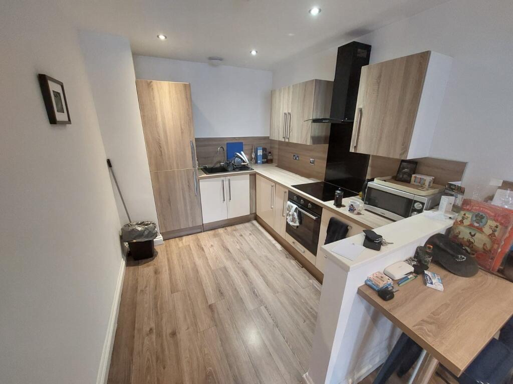 Additional image 5 of The Mint