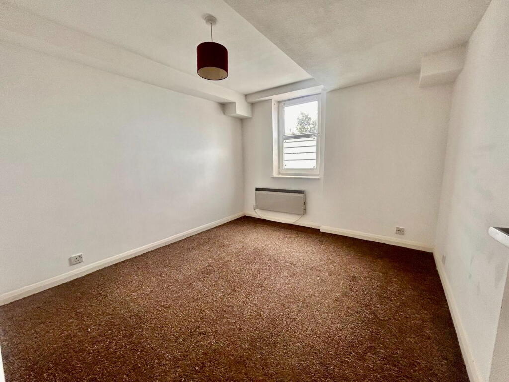 Additional image 8 of Close to Seafront, Terminus Road, Eastbourne, BN21 3DH