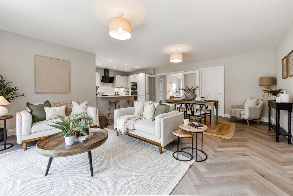 Additional image 3 of Linwood Park, Arundel