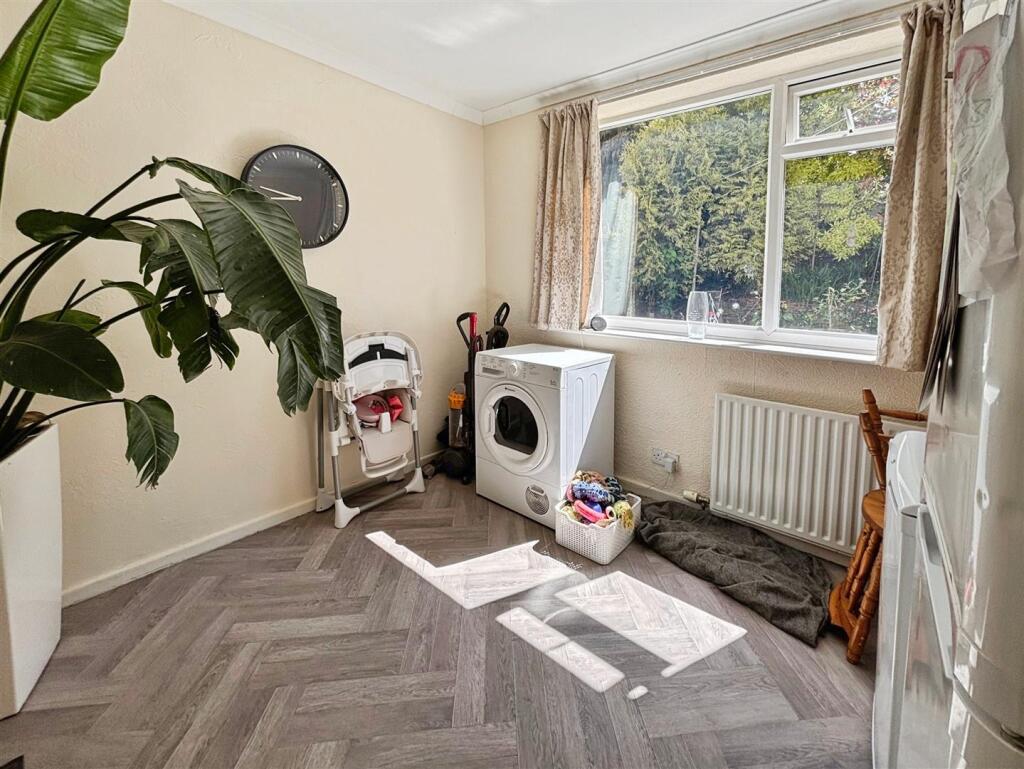 Additional image 6 of Ascot Drive, Bradford, BD7 4NN