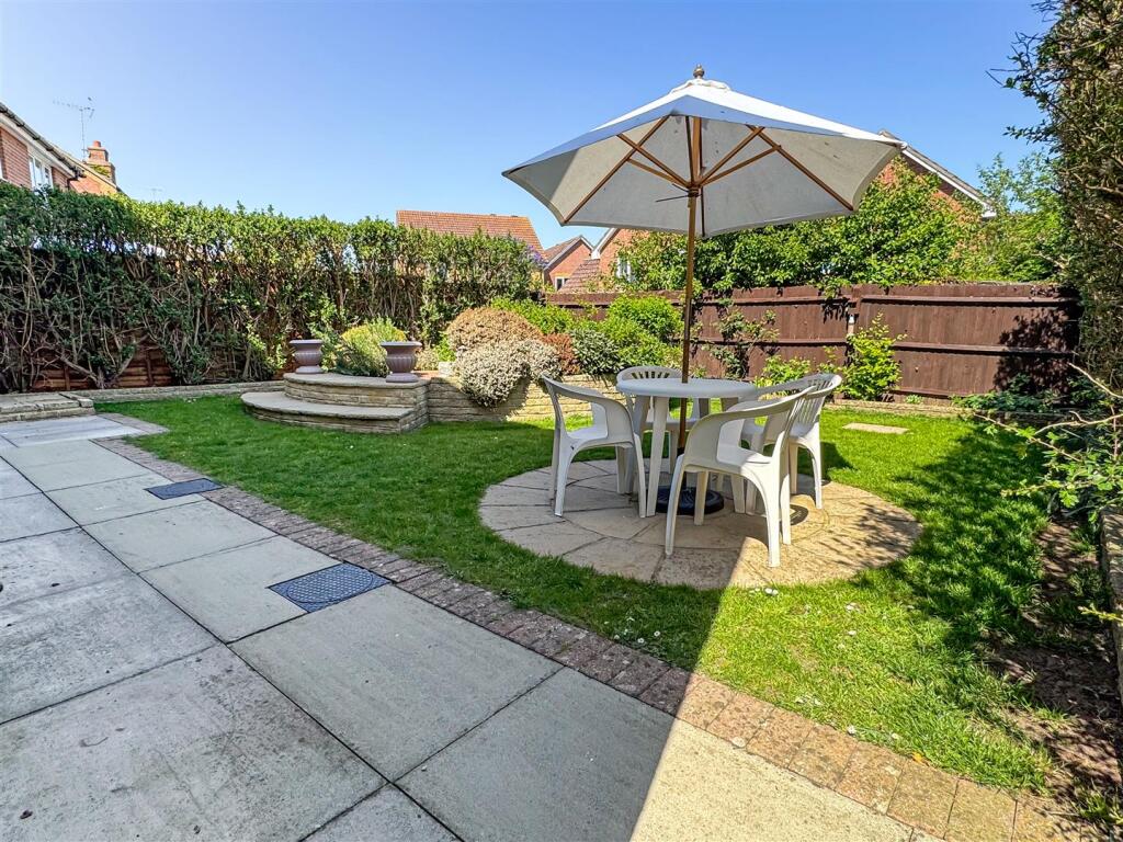 Additional image 27 of Linnet Close, Littlehampton