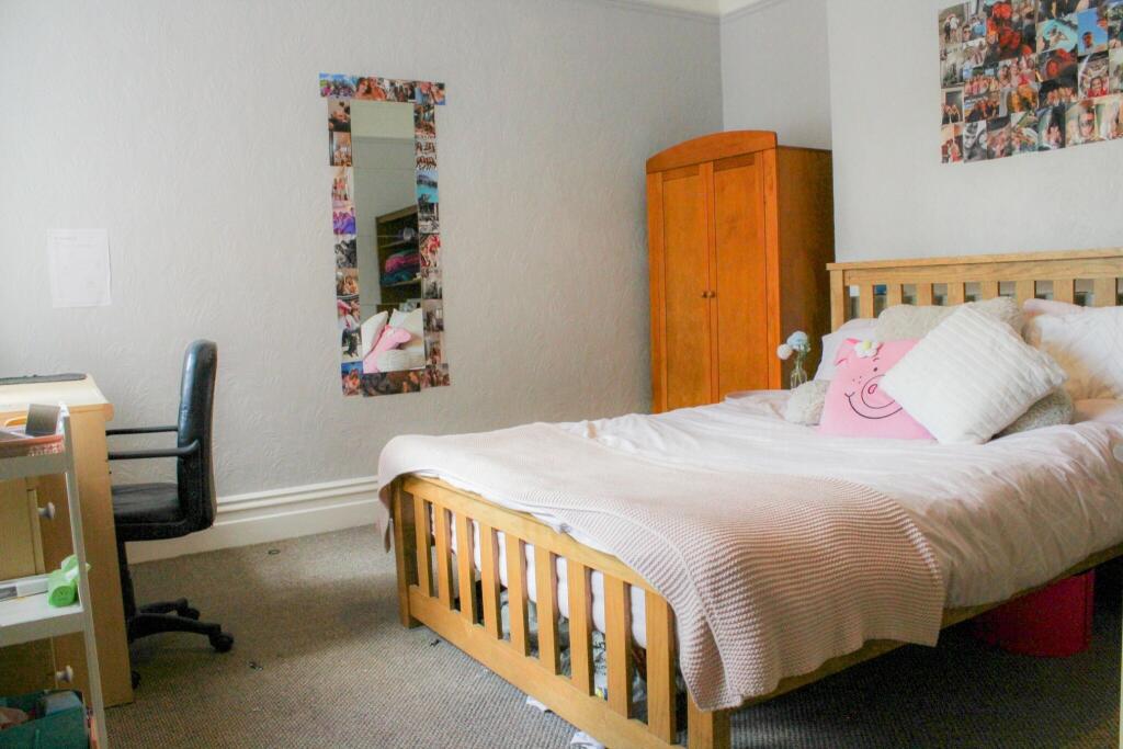 Additional image 9 of FREDERICA RD Short Walk to UNI