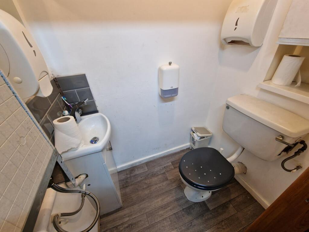 Additional image 9 of 313 Bolton Road, Bury, BL8 2PD