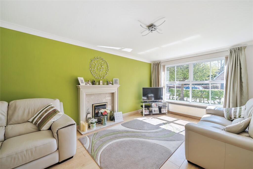 Additional image 3 of Earlswood Park, New Milton, Hampshire, BH25