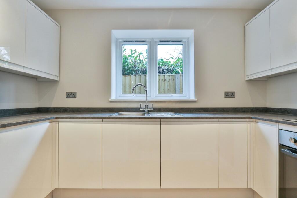 Additional image 4 of Castleton Avenue, Bournemouth, BH10