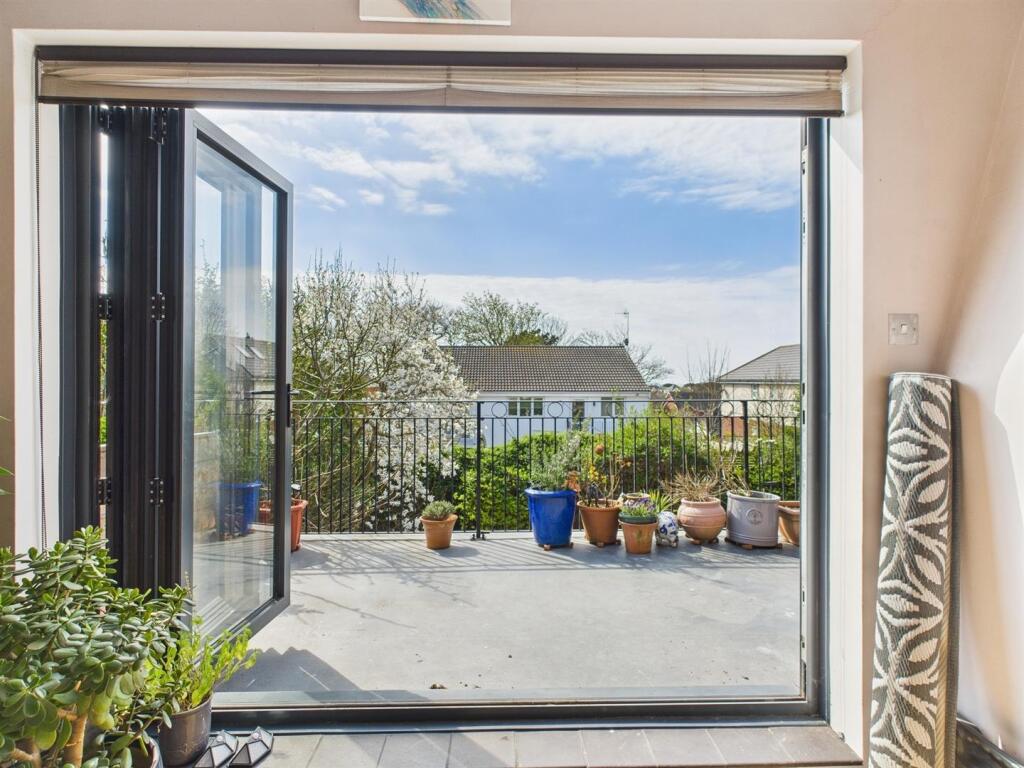 Additional image 4 of The Compts, Peacehaven