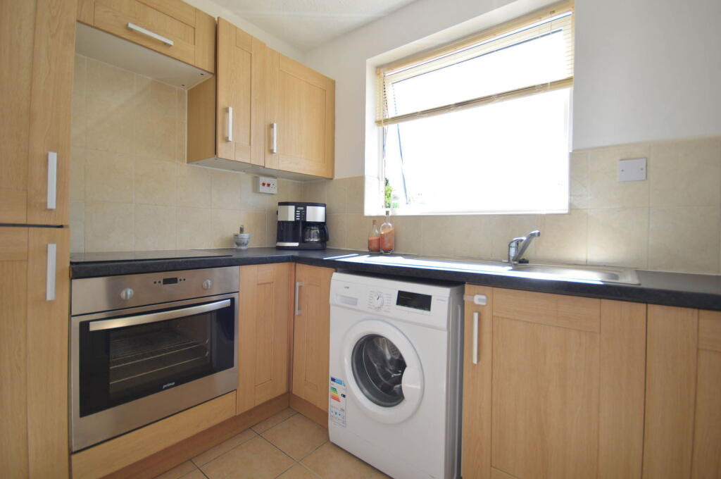 Additional image 4 of Flat 2, Compton Court,Walsall Road, Sutton Coldfield, B74 4QY