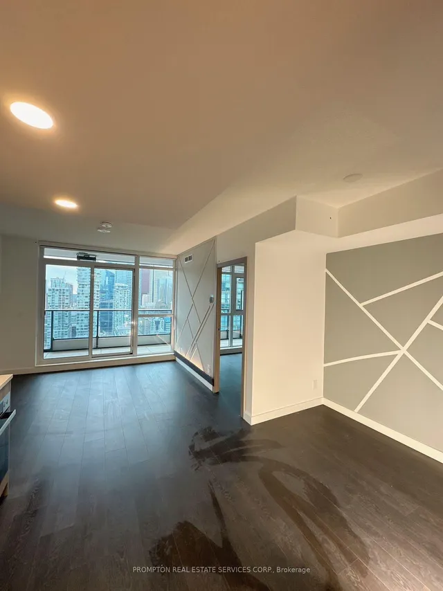 Additional image 26 of 38 Widmer St Unit 3702