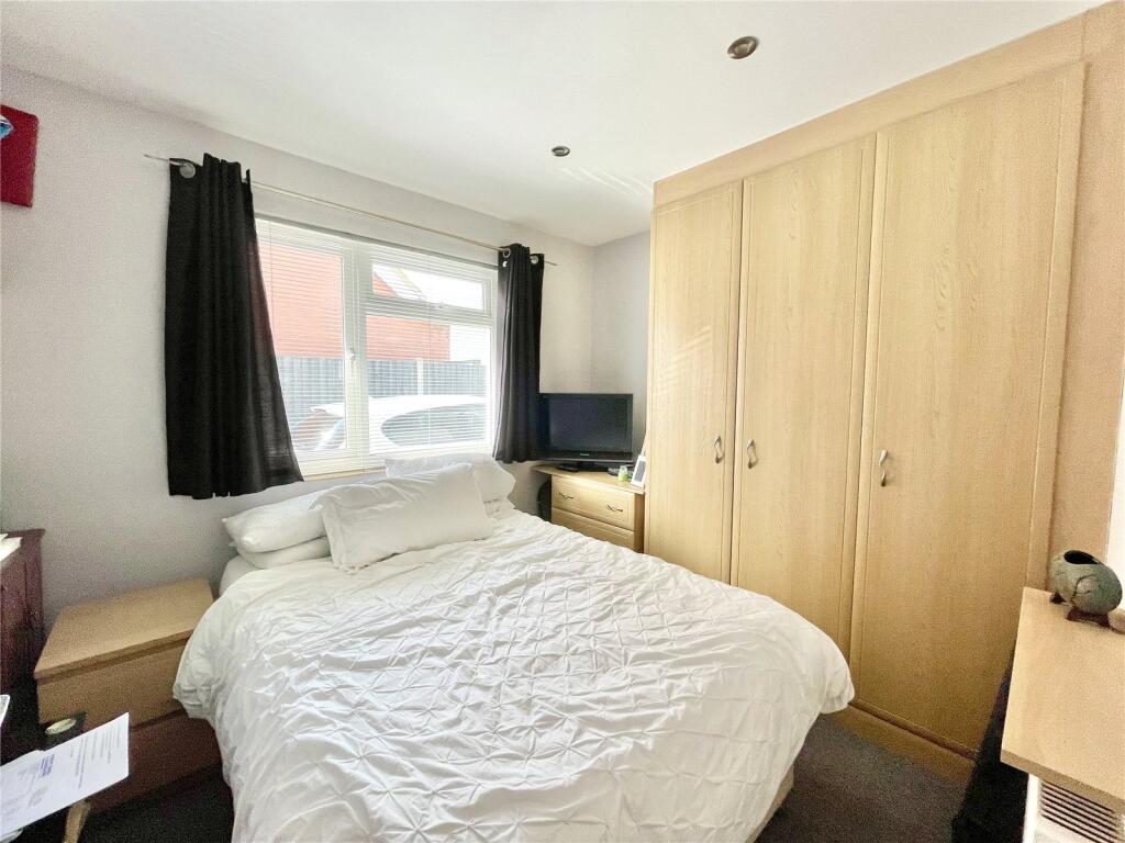 Additional image 14 of Smugglers Lane North, Highcliffe On Sea, Christchurch, Dorset, BH23