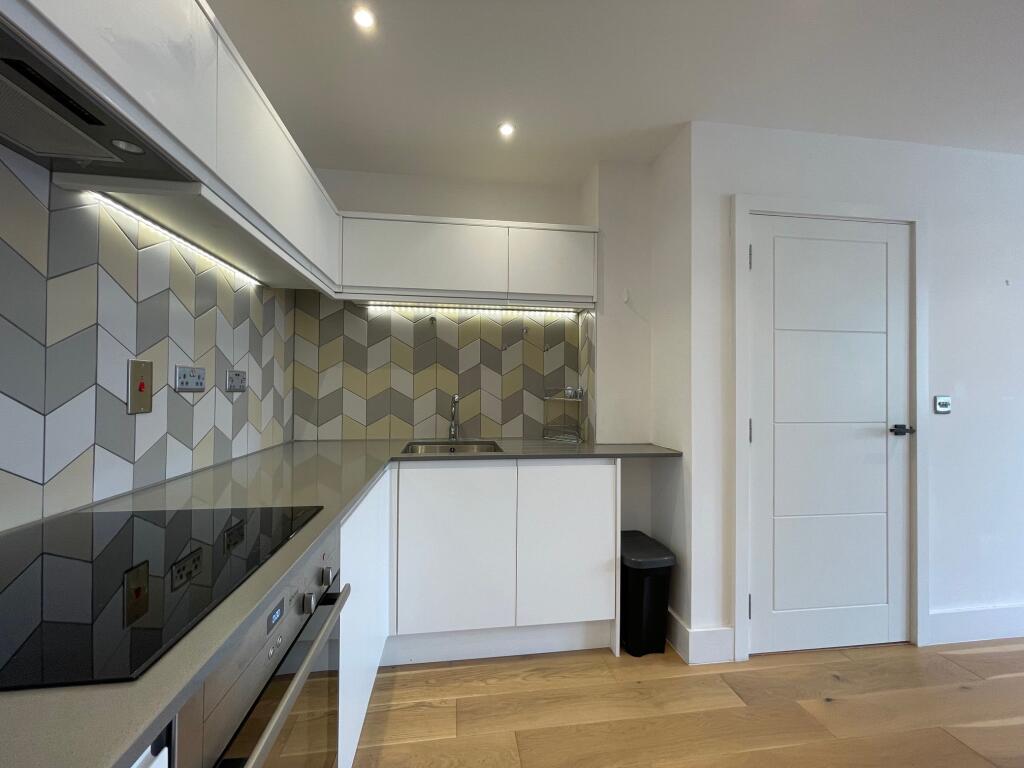 Additional image 2 of Russell House, Brighton - RL0042