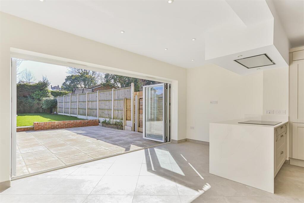 Additional image 7 of Sherwood Avenue, Whitecliff, Poole