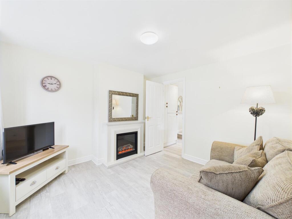 Additional image 6 of 47a Kinsham Drive Solihull B91 3UG