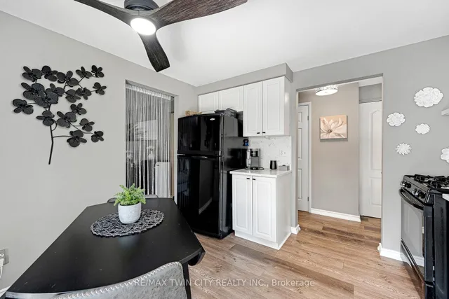 Additional image 11 of 415 Morgan Ave Unit 15