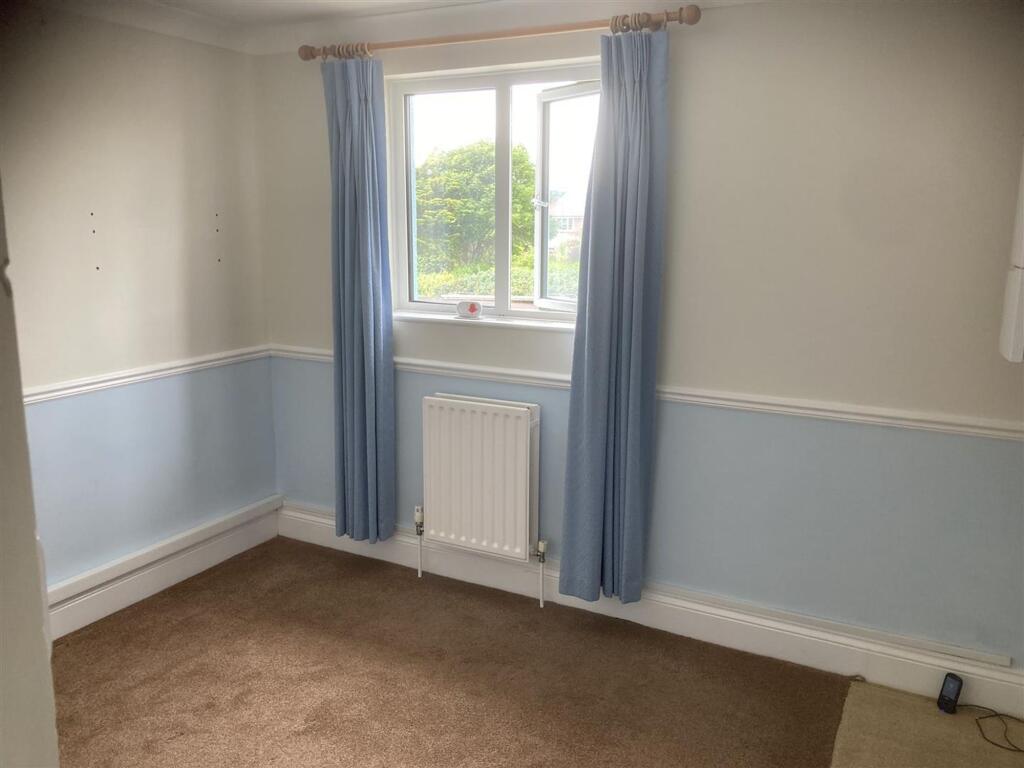 Additional image 4 of Marine Drive West, Barton On Sea, BH25