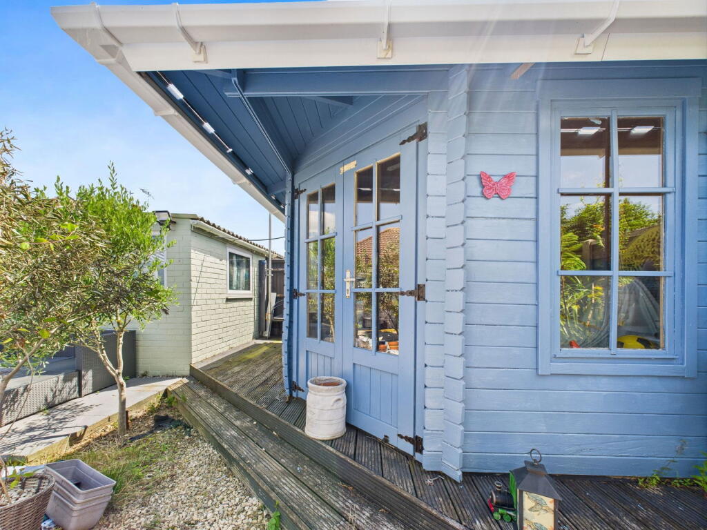 Additional image 14 of Stonehurst Road, Worthing, BN13