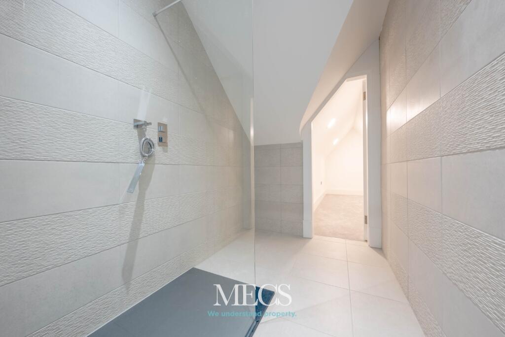 Additional image 16 of Willow Gardens, Lea Green Lane, Wythall, Birmingham, Worcestershire, B47 6AZ