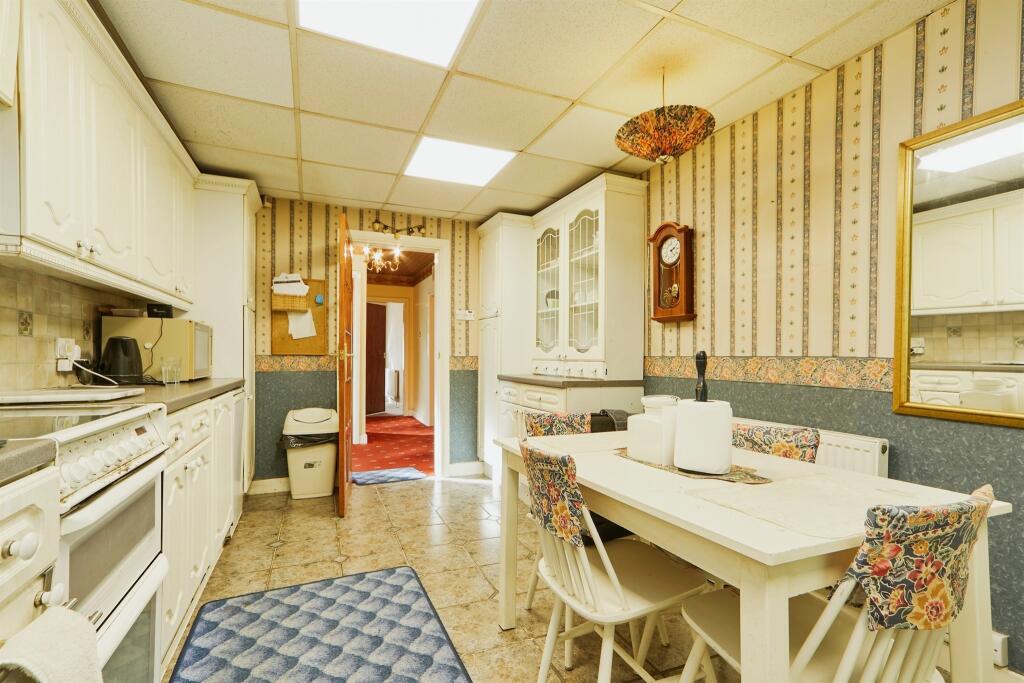 Additional image 8 of Highfield Gardens, Bradford