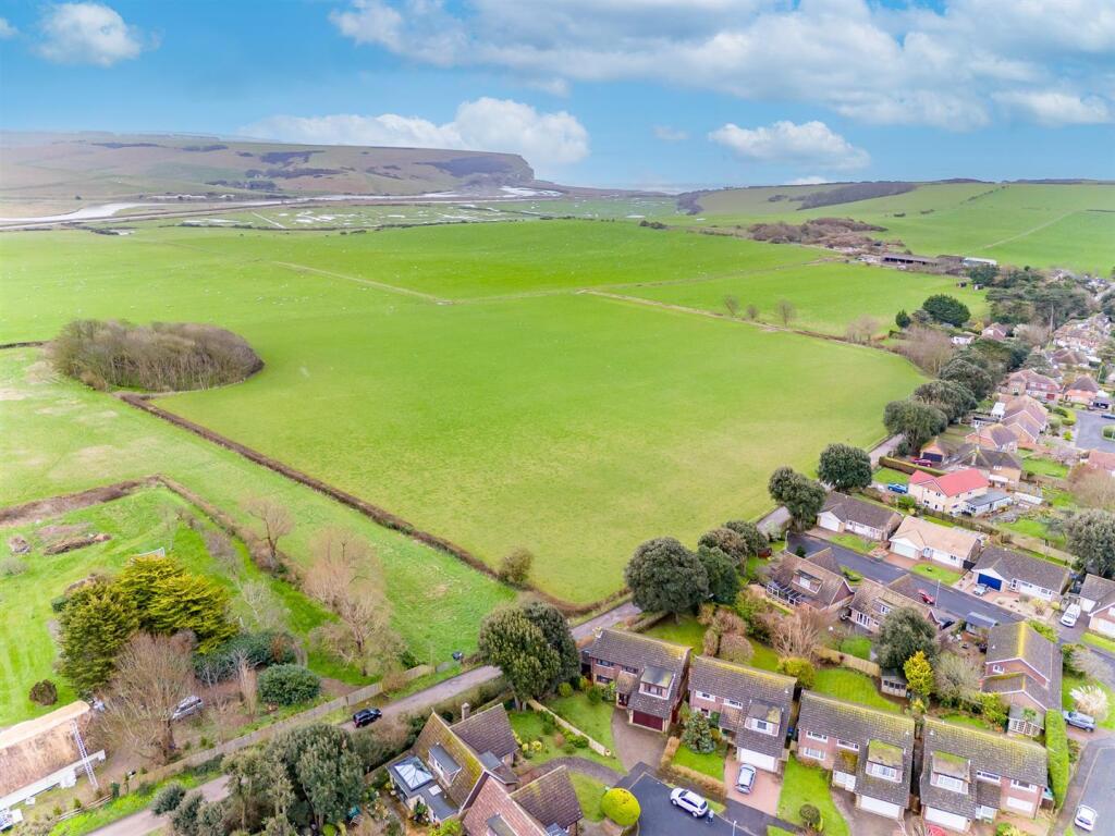 Additional image 25 of Elm Close, Seaford