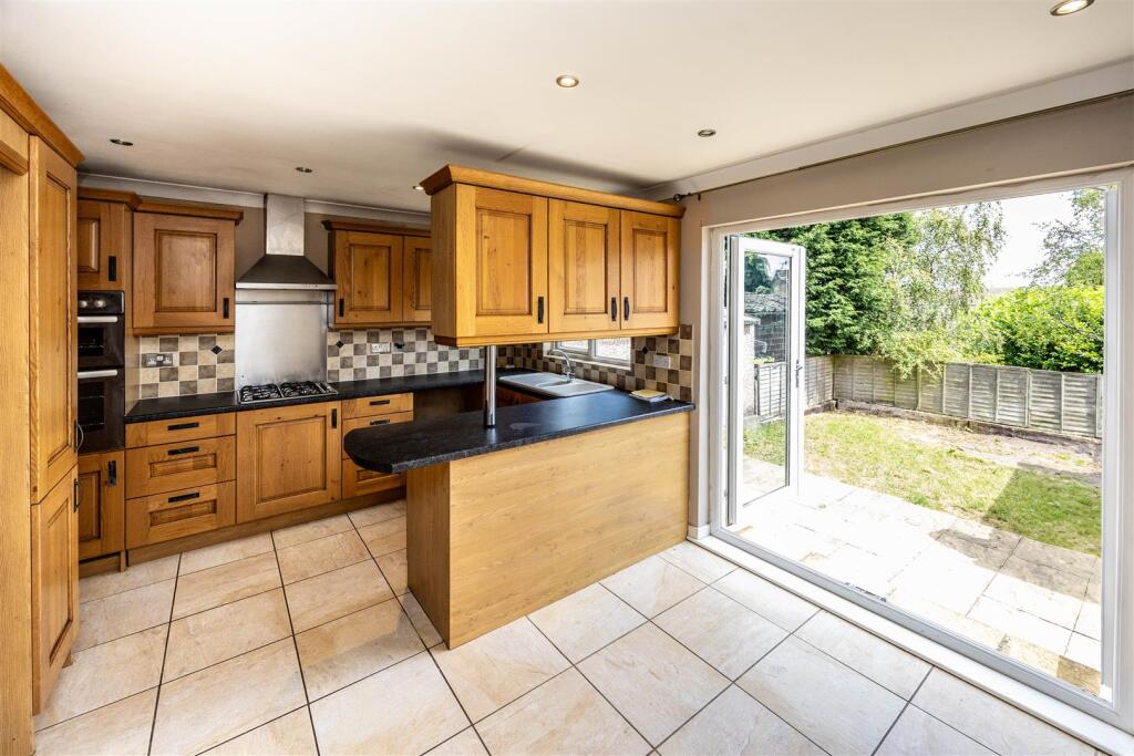 Additional image 4 of Ascot Parade, Bradford