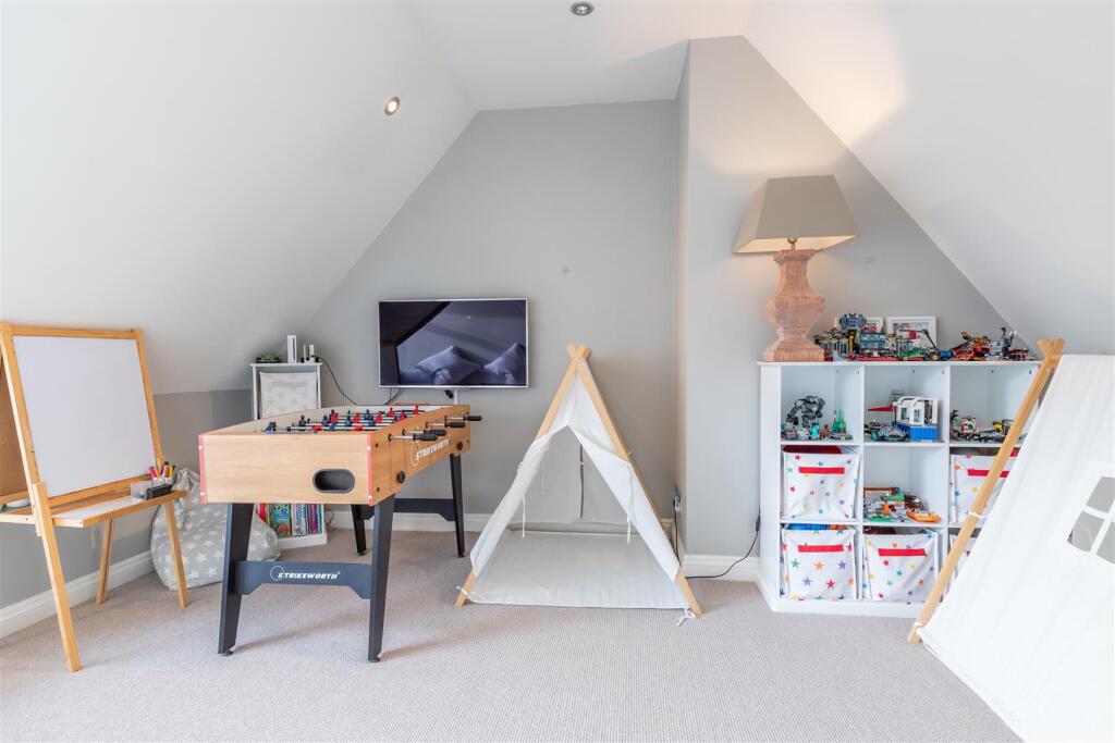 Additional image 19 of Lilliput Road, Canford Cliffs