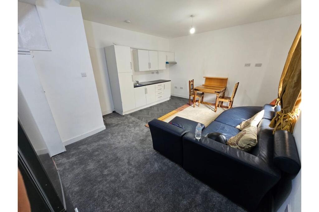 Additional image 10 of Copley Street, Bradford, BD5