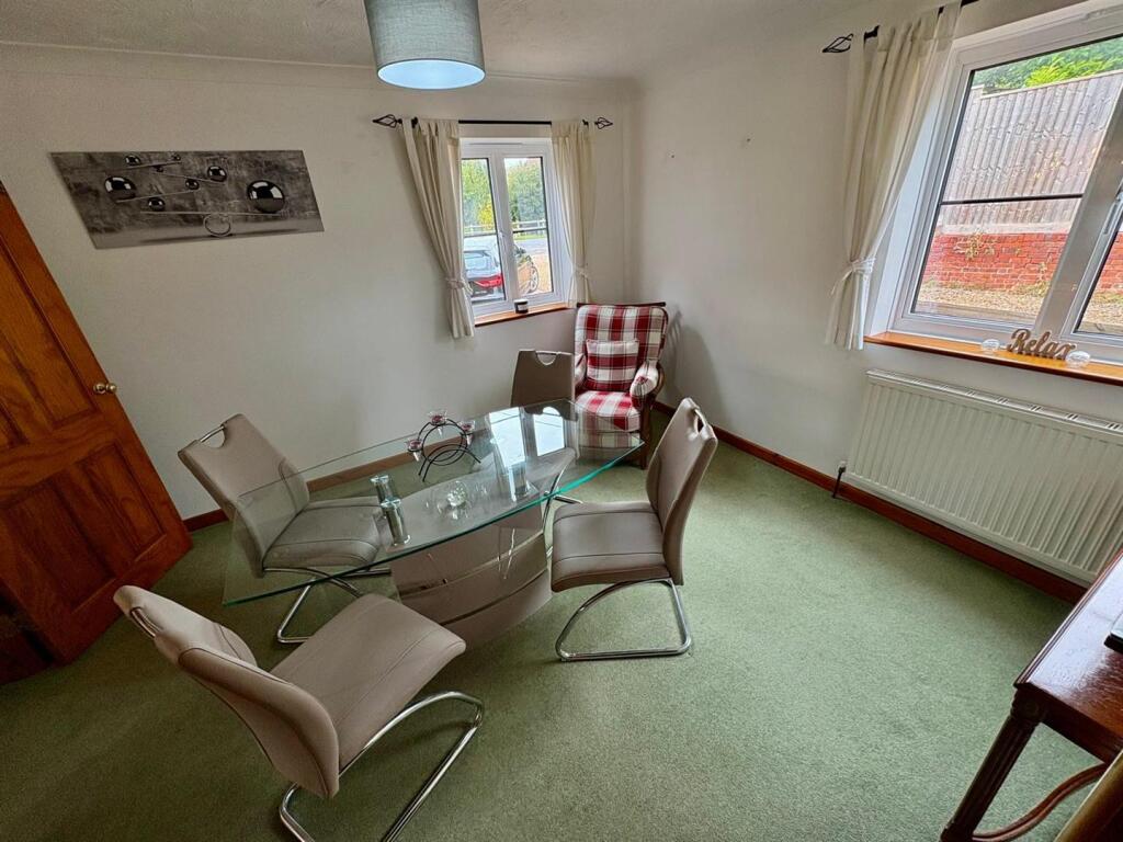 Additional image 5 of Horton