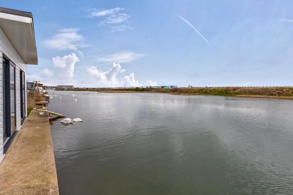 Additional image 58 of Brighton Road, Lancing