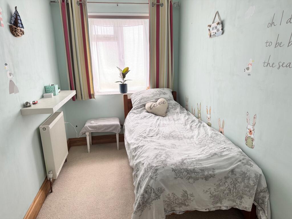 Additional image 13 of Wavendon Avenue Barton on Sea New Milton Hampshire BH25 7LS