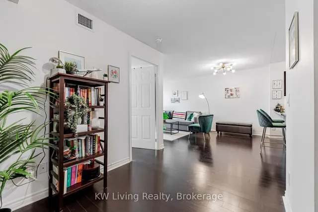 Additional image 9 of 19 Grand Trunk Cres Unit #3903