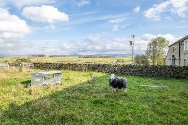 Additional image 50 of Black Leach, Rathmell, BD24