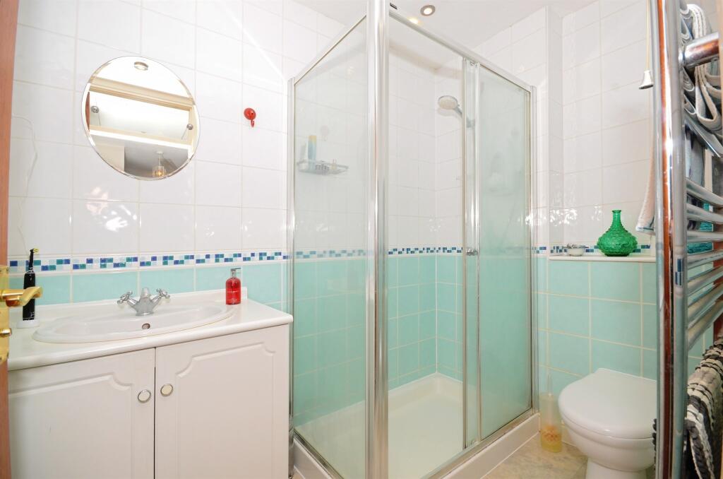 Additional image 13 of Courtfields, Harpenden