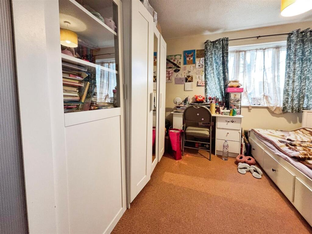 Additional image 5 of Fairburn Gardens, Bradford, BD2 2HF