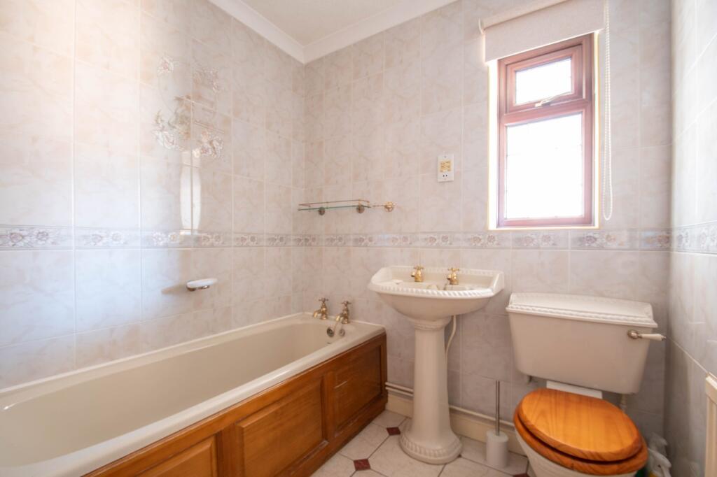 Additional image 6 of Higgs Field Crescent, Cradley Heath, West Midlands, B64